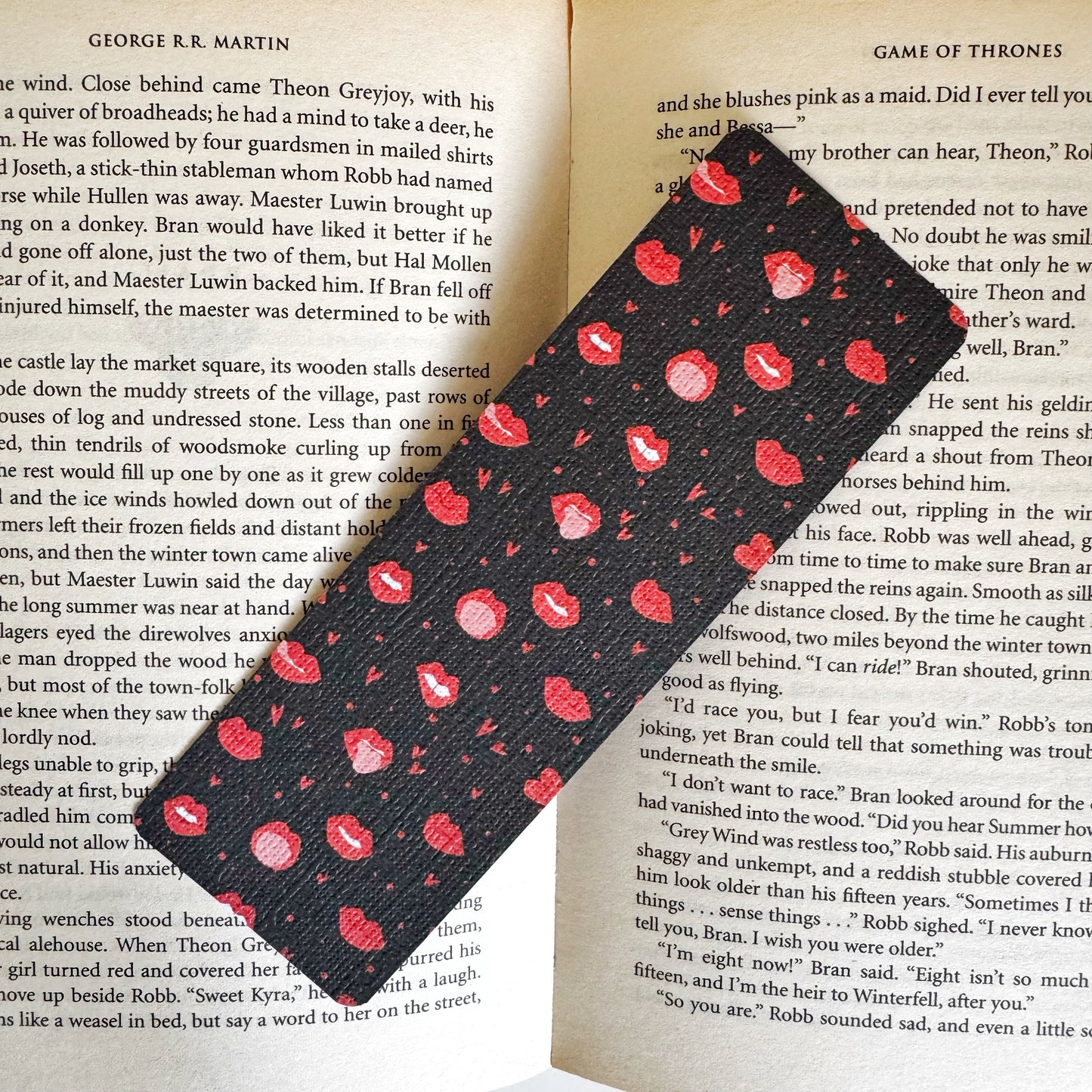 Spicy Lips Linen Bookmark – For Smutty Reads | Double sided linen bookmark
