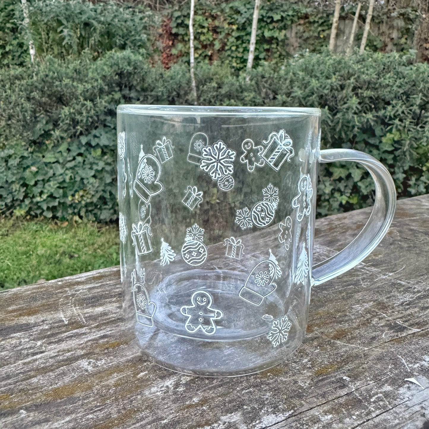 White Doodle Winterwonderland Glass Coffee Mug: Double Walled 13oz