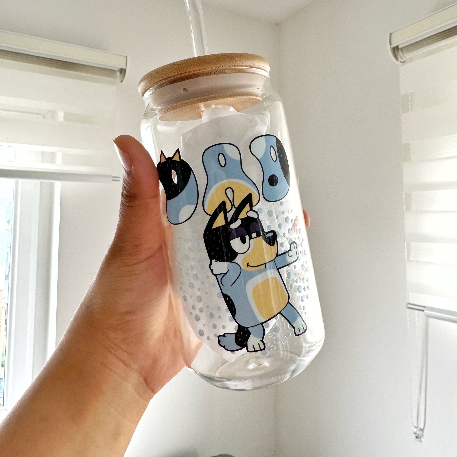 Blue Bandit Best Dad Iced Coffee Can Glass, 16oz Beer Can Glass with Bamboo Lid and Glass Straw,Father’s day Can Glass,Beer Lover Dad