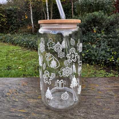 White Christmas Doodle Iced coffee Glass Can With Bamboo Lid and Straw