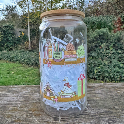 Christmas Bookshelf Book Nook Iced coffee Glass Can With Bamboo Lid and Straw