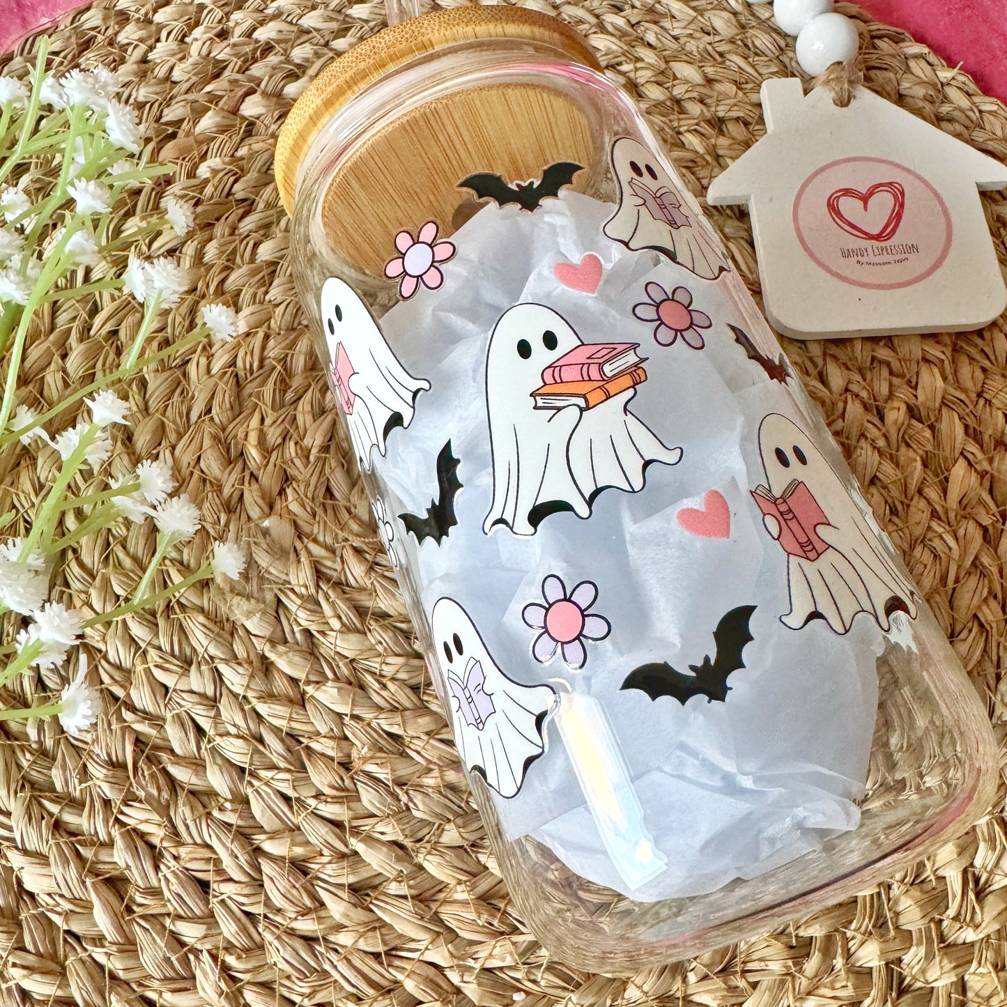 Spooky Boo and Daisy Book Lover Iced Coffee Can Glass, 16oz Beer Can Glass with Bamboo Lid and Glass Straw , Ghost Bookish Cup