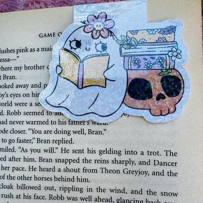 Spooky Cute Boo Girly Reading Book Cozy Vibes Magnetic bookmark for book lovers