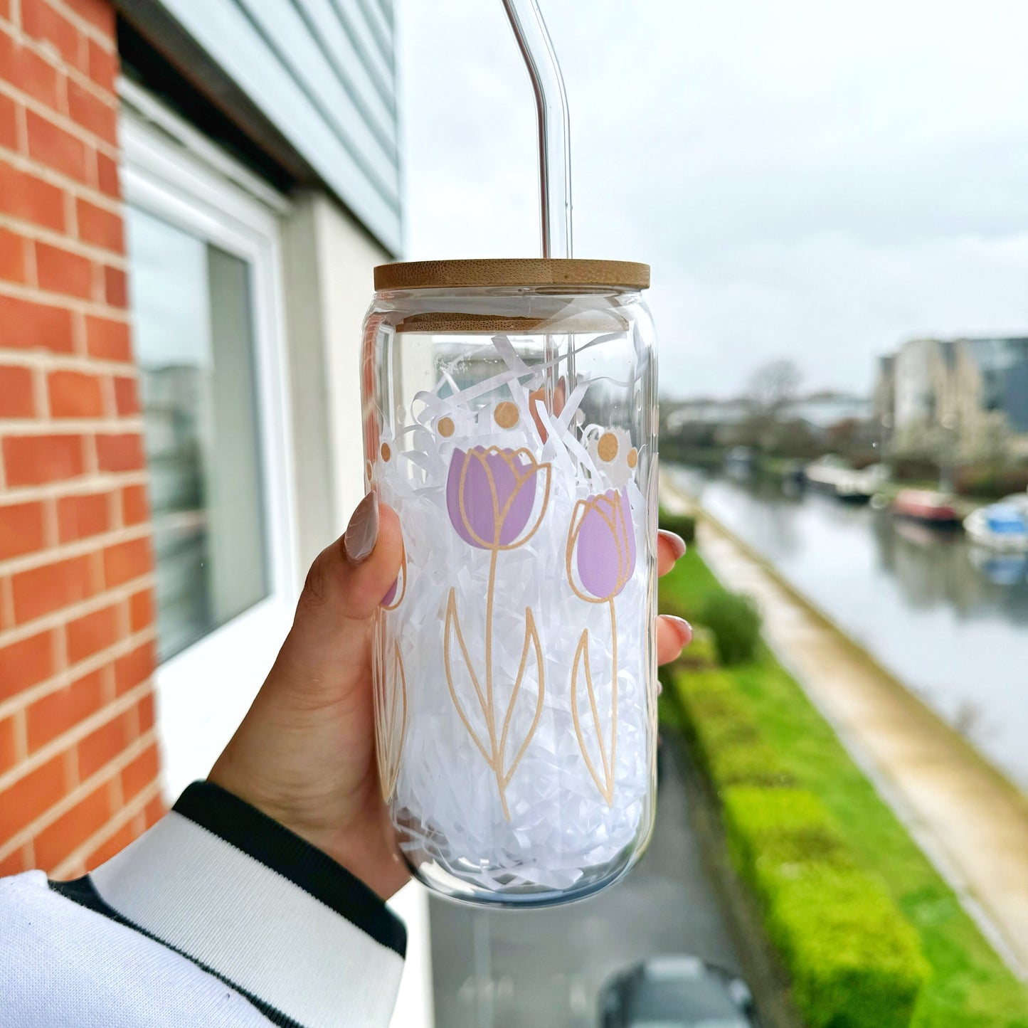 Tulip Flower Iced Coffee Cup, Flower Glass Tumbler 16 oz , Glass Cup with Bamboo lid and glass straw, coffee lovers, Iced coffee Cans,