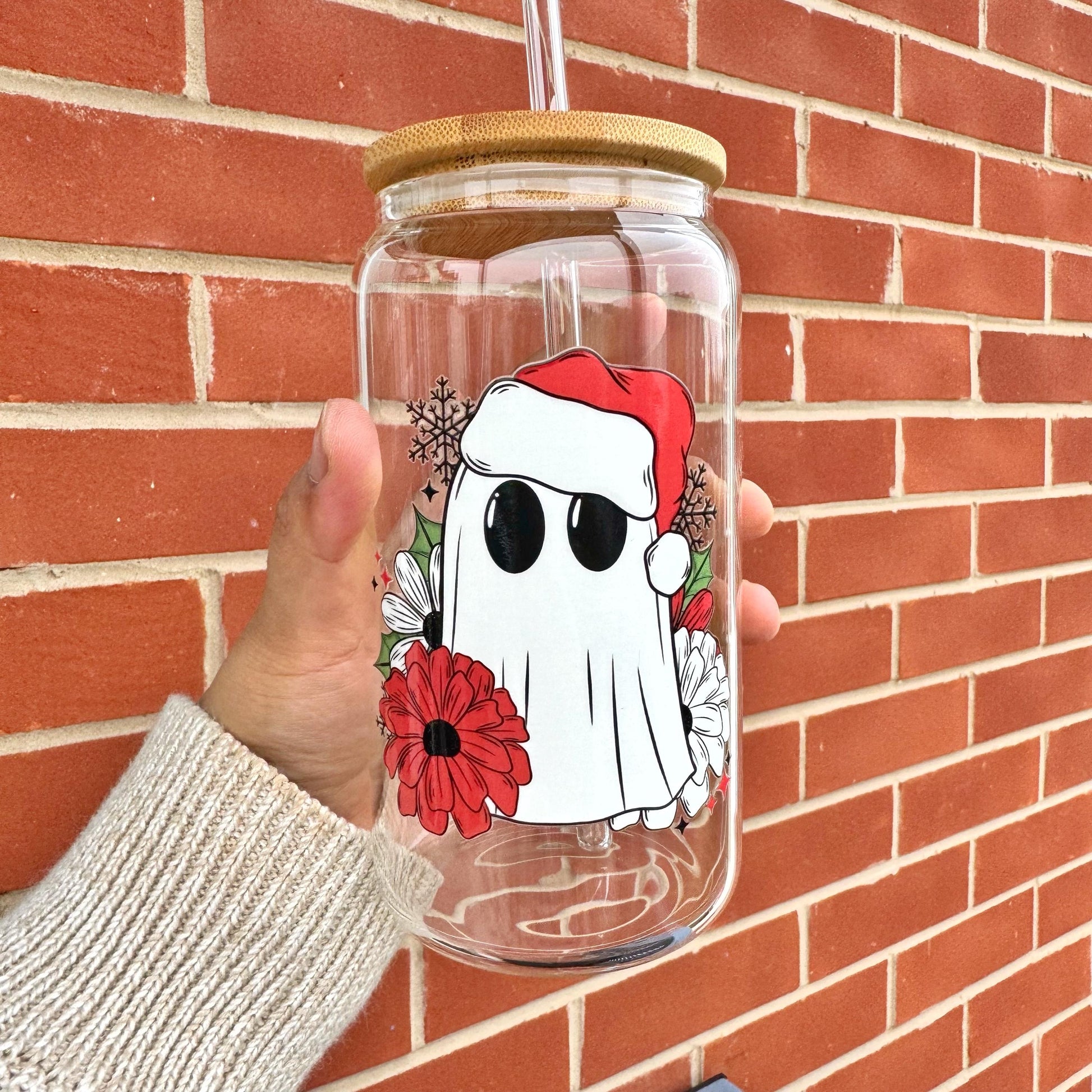 Christmas Santa Ghostie Coffee Can Glass, Christmas flower Beer Can Glass with Bamboo Lid and Glass Straw, Holiday Cup, Secret Santa Gift