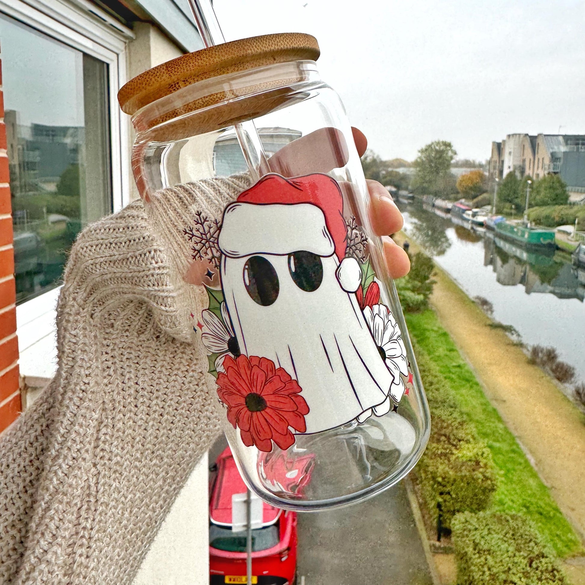 Christmas Santa Ghostie Coffee Can Glass, Christmas flower Beer Can Glass with Bamboo Lid and Glass Straw, Holiday Cup, Secret Santa Gift