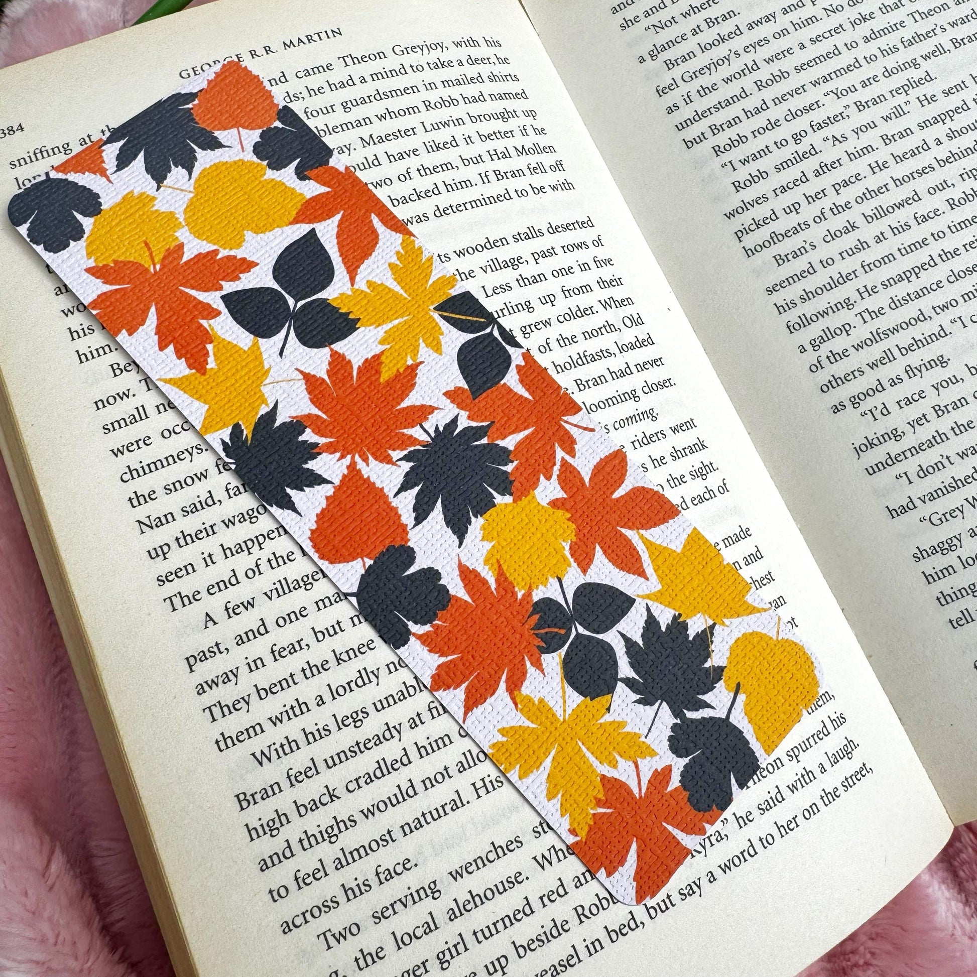Fall Leaves Bookmark for Book Lovers double sided ,Autumn Leaves Cozy Vibes Linen Bookmark, Booklover Gift,Cute Maple Leaves Bookmark