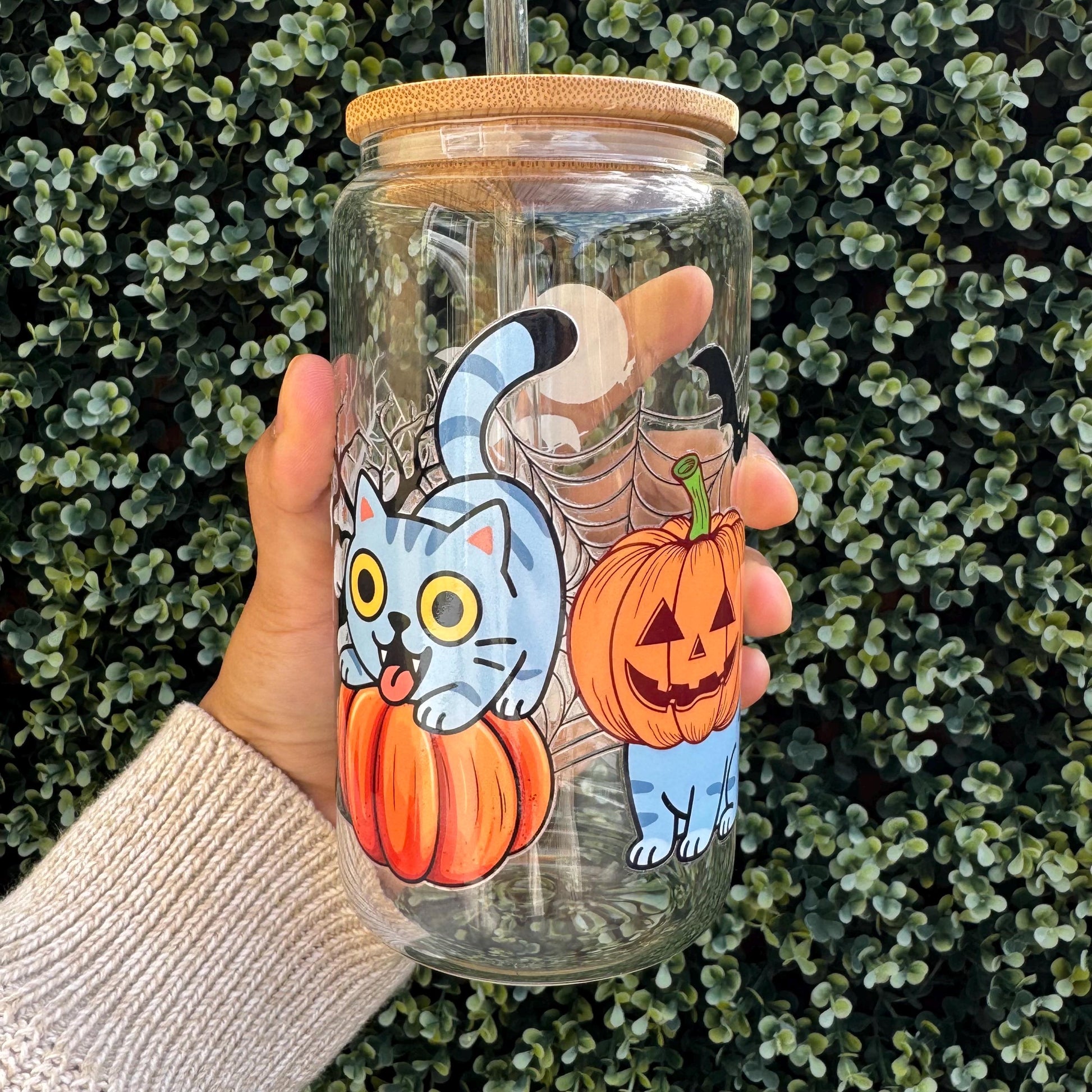 Spooky Cat Pumpkin Can Glass: Iced Coffee Tumbler with Bamboo Lid
