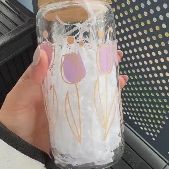 Tulip Flower Iced Coffee Cup, Flower Glass Tumbler 16 oz , Glass Cup  with Bamboo lid and glass straw, coffee lovers, Iced coffee Cans,