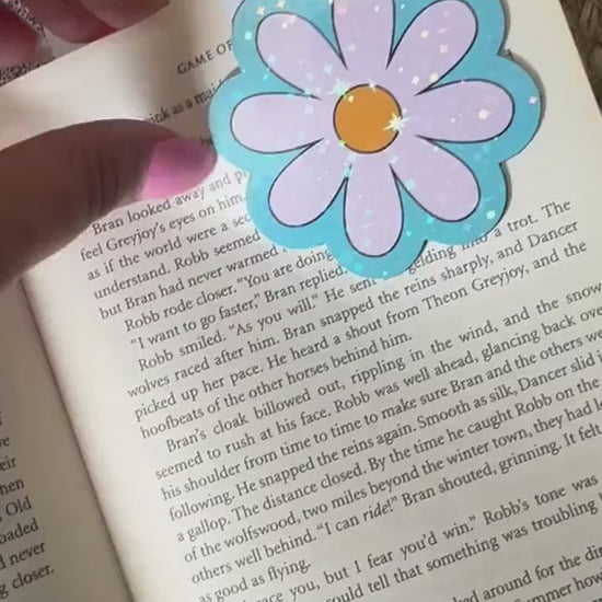 Daisy Flower Holographic laminated Magnetic bookmark for book lovers, Daisy bookmark,Teachers Gift, Bookish Gift, Flower Bookmark,book nerd