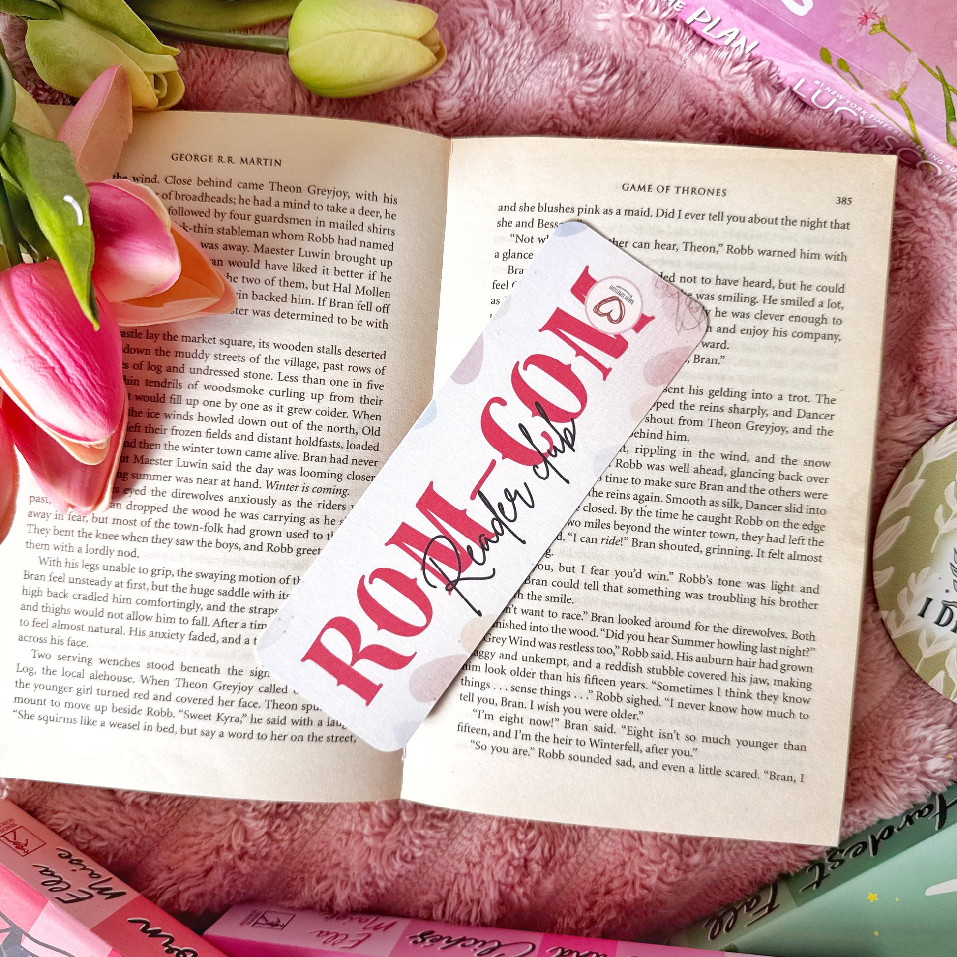 romance bookmark aesthetic